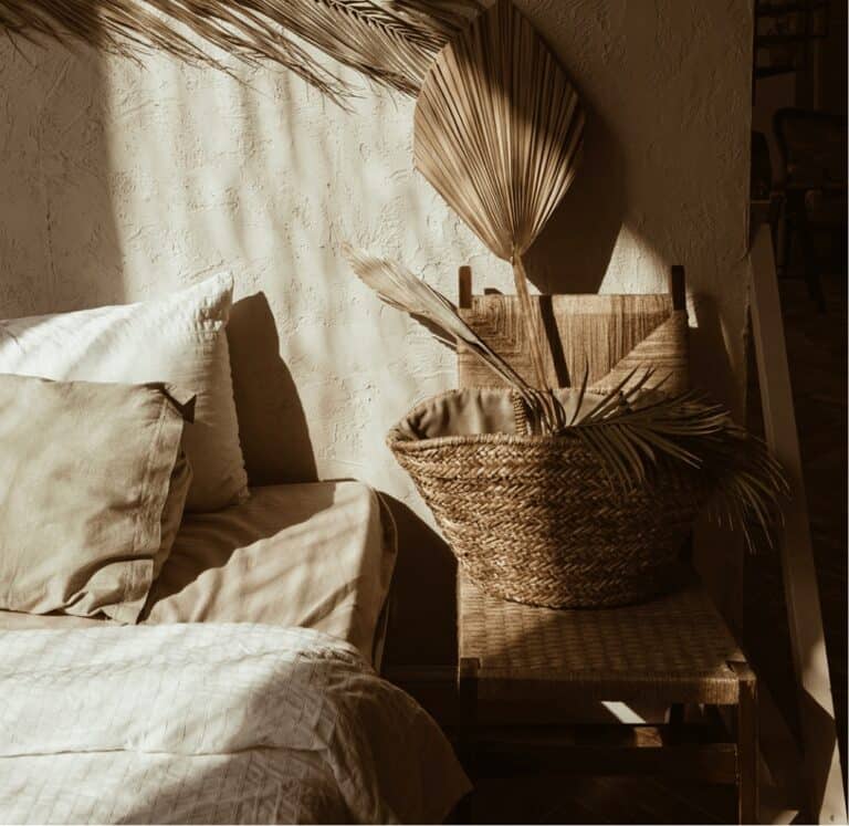 IMPEKKABLE est un Service de blanchisserie spécialisé dans l'accompagnement des locations meublées de longue ou courte durée